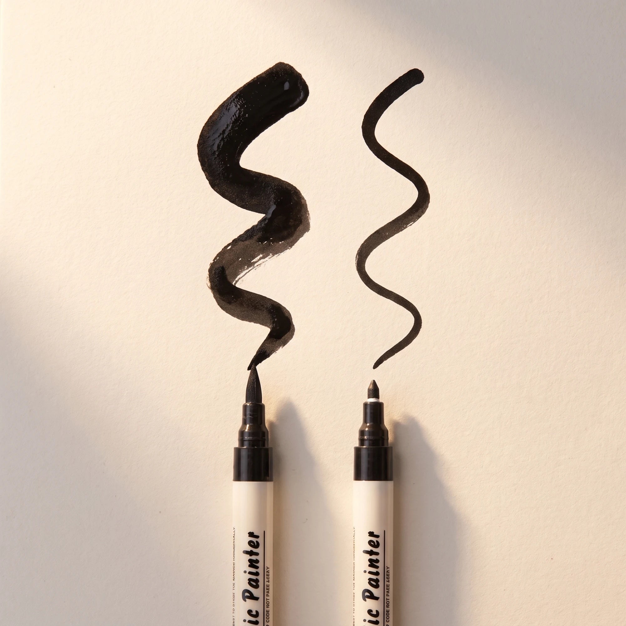 What is in the pen: brush tip and bullet tip strokes